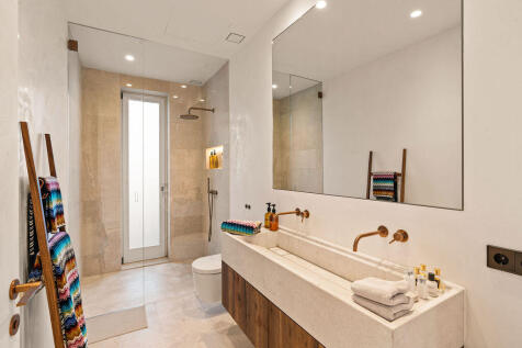xa4_bath1_DSC6415.jpg