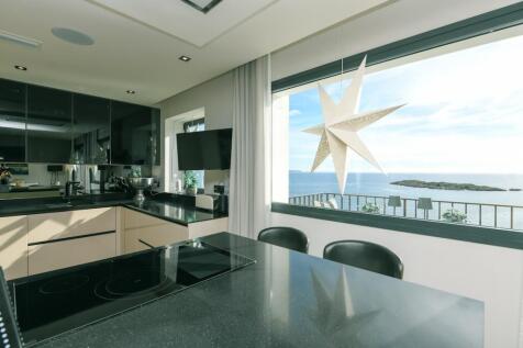 apartment-for-sale-front-line-illetas-12.jpg