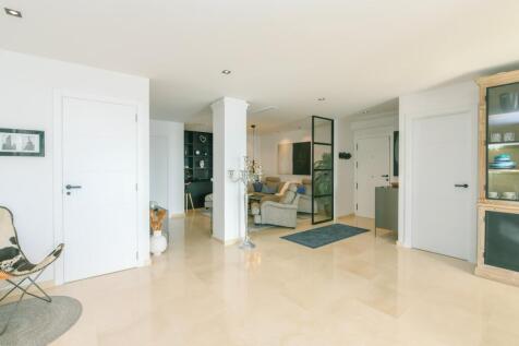 apartment-for-sale-front-line-illetas-33.jpg