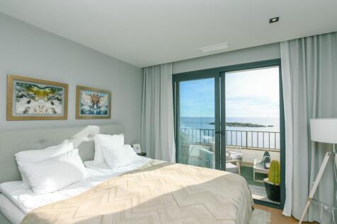 apartment-for-sale-front-line-illetas-19.jpg