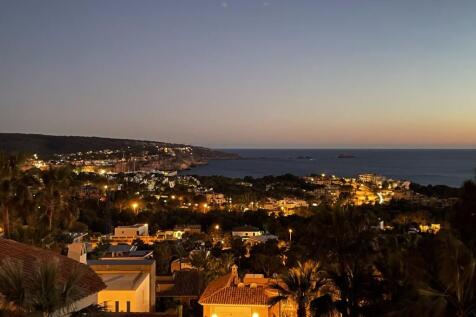 Jov53_Port_Adriano_View.jpg