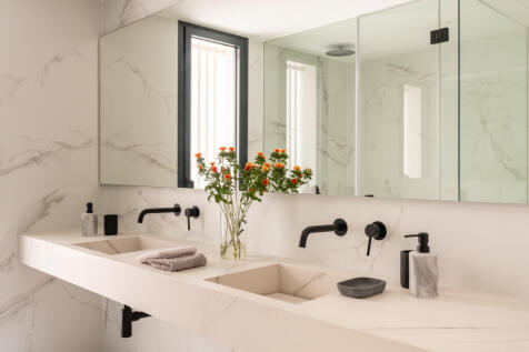 CIDstudio_CorbMari_Bathroom 1.jpg