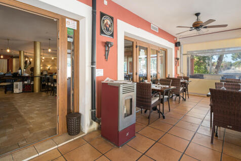 Bistro-6.jpg