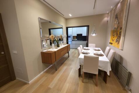 6751a1cb-daae-4759-9bae-54bd4e4b1066.jpg