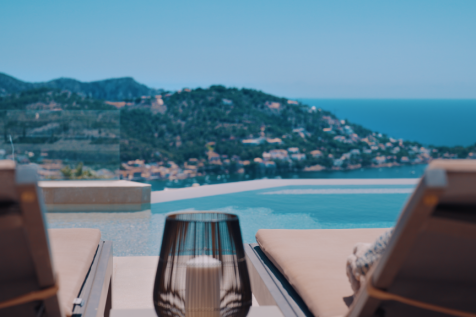 ANDTRAX FRAMES.00_00_52_01.Still018.png