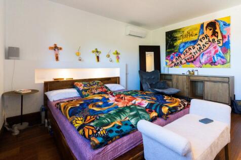 Bedroom-1.jpg