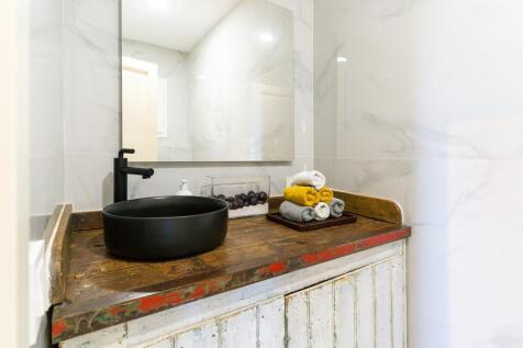Toilets.jpg