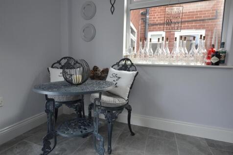 THE GARDEN ROOM