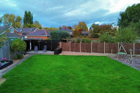 dji_fly_20251021_170942_427_1761062988447_photo_op