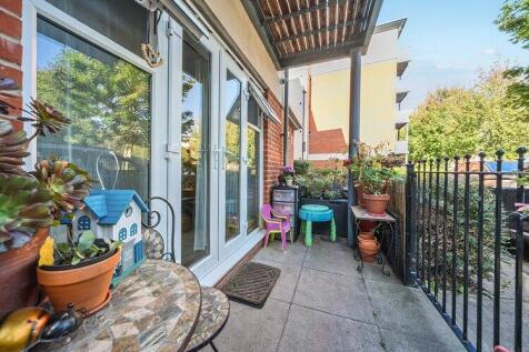 Property Image 16