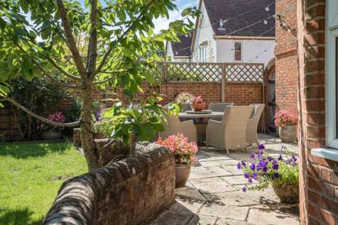 Property Image 4