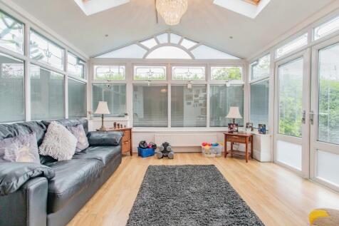 Conservatory/Family