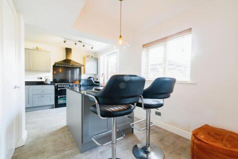 Kicthen/Dining Room