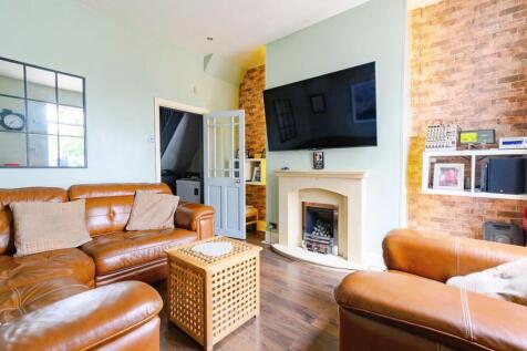 Family/Dining Room