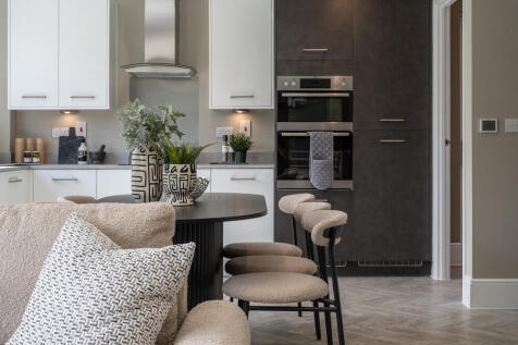 The Cambridge - Kitchen