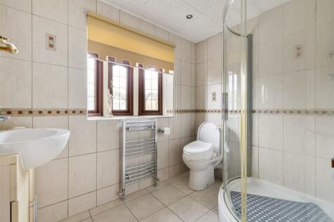 Bressey Grove E18