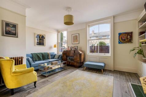 Princes Road, IG9
