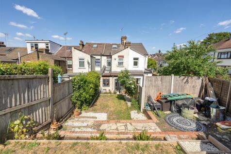 Brunel Road, IG8