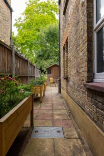 George Lane, E18