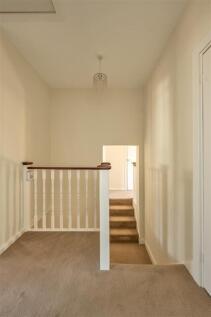 Sherwood Avenue, E18