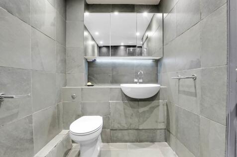 06-4690JHHGLL - F...
