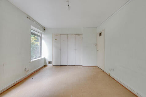 11 Hetley Gardens...