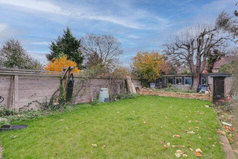 20 Grecian Cresce...