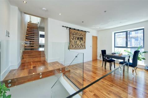penthouse, townhouse&#64;150a goldhawk road5209.jpg