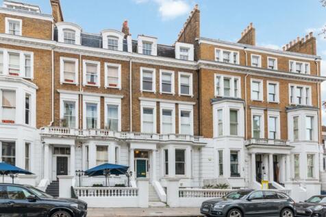 F2 6 Bina Gardens Ph10.jpg