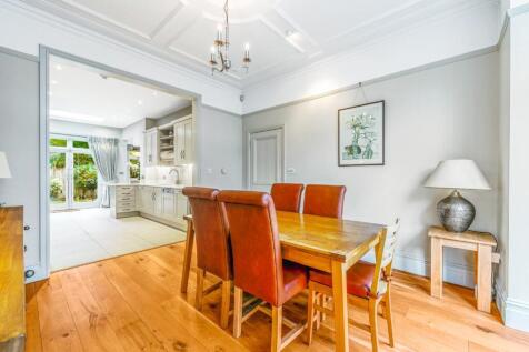 5 Lonsdale Road-7.jpg