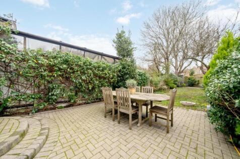 Grantham Road 26 W4 Ph17.jpg