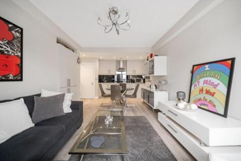 Wallis House 132 TW8 Ph10.jpg