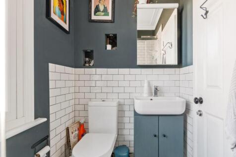 67 Grantham Road Ph12.jpg
