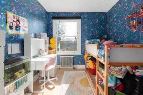 67 Grantham Road Ph9.jpg