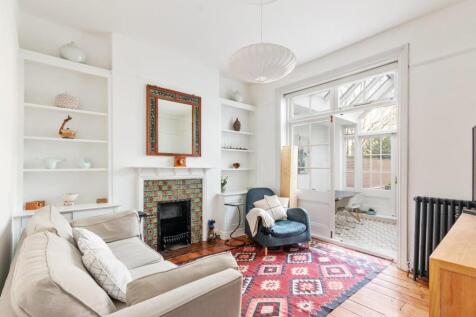 27 Bath Road Ph3.jpg