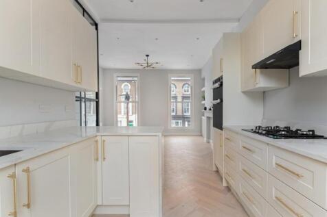 Woodstock Grove 24b Ph6.jpg