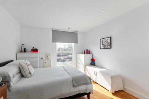 Shafesbury Place 26 PH2.jpg