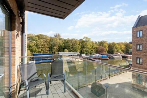 Lion Court 69 PH12.jpg