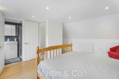 1324638566 - 2, 8...