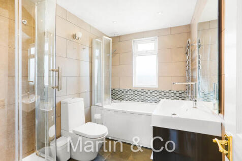 1552118070 - 33 T...