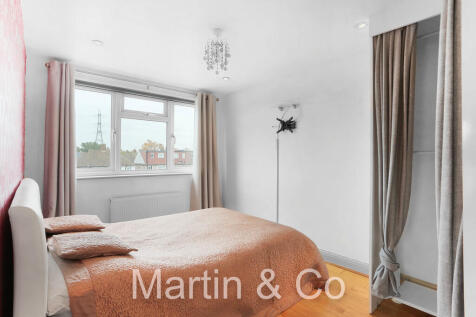 1552118070 - 33 T...