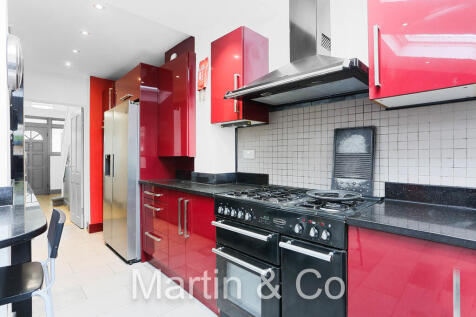 1552118070 - 33 T...