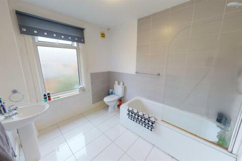 Mount Terrace Bathroom