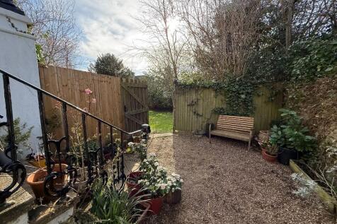 Access to garden