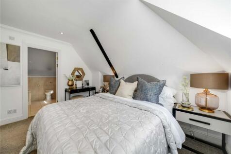 Bedroom &amp; En-Suite