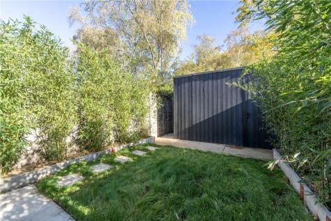 Garden/Annexe