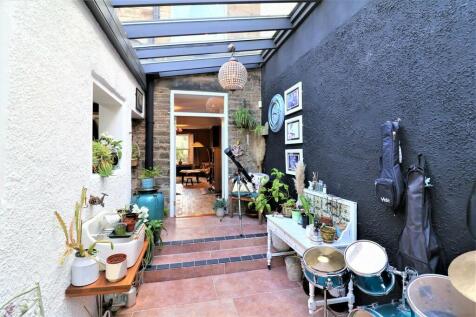Property Image 15