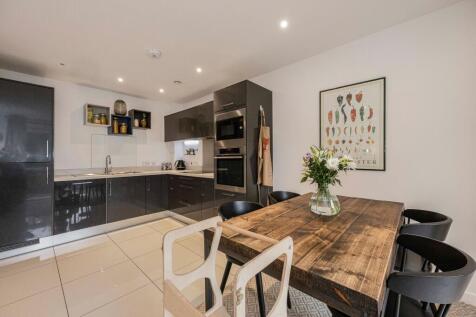 Reception/Kitchen