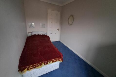 Meadow House, Broadway, Laugharne SA33 4NS
