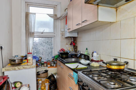 656 - 666 Romford Road, Manor Park, London E12 5AQ